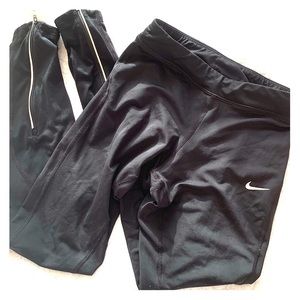 Nike dry fit leggings!